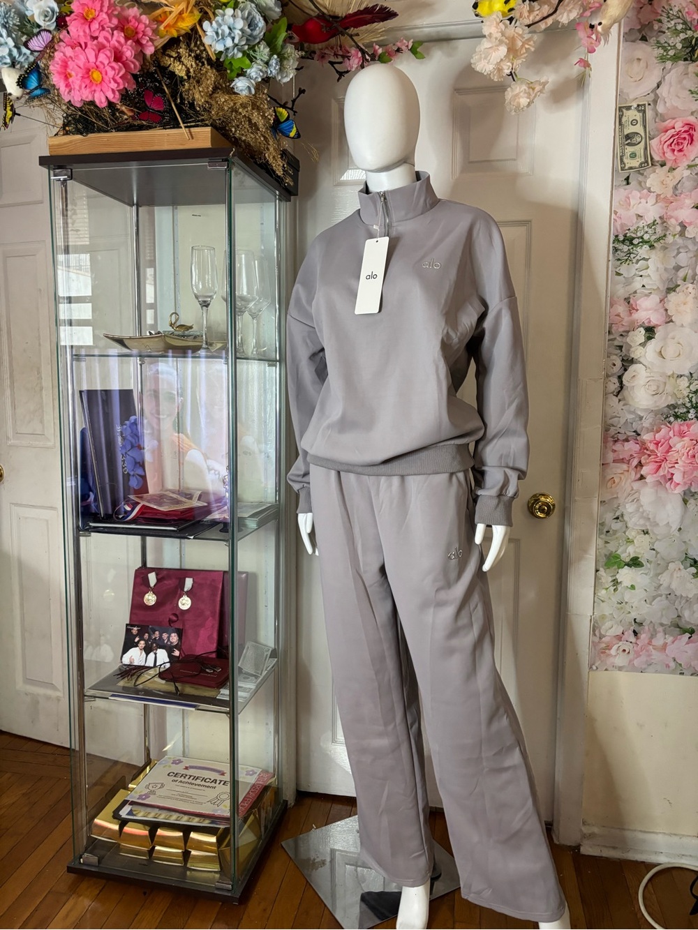 ALO Yoga Women's Light Gray Track Jacket and Wide-Leg Joggers Set